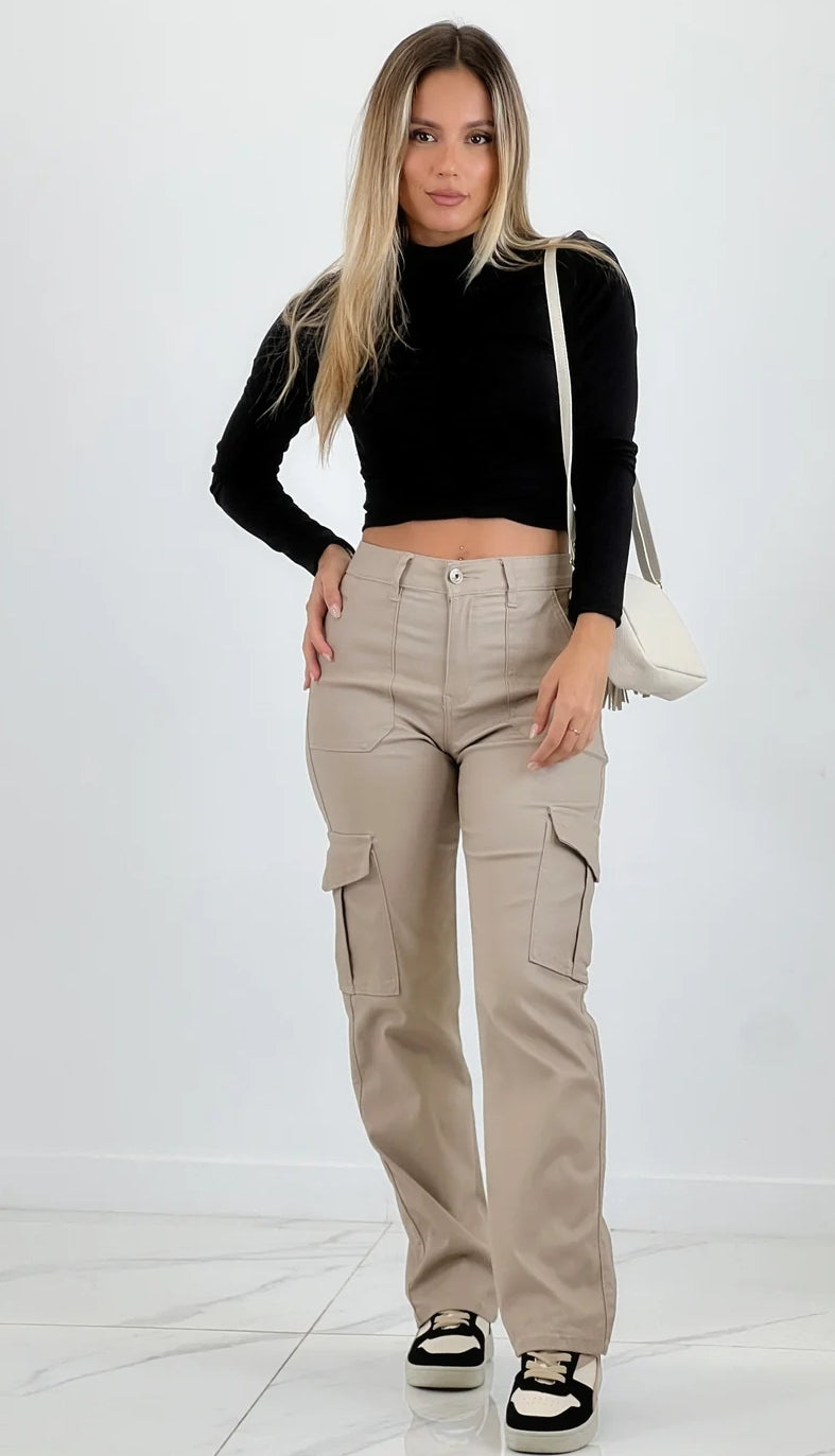 TOP CROPPED FRUNCIDO CENTRAL