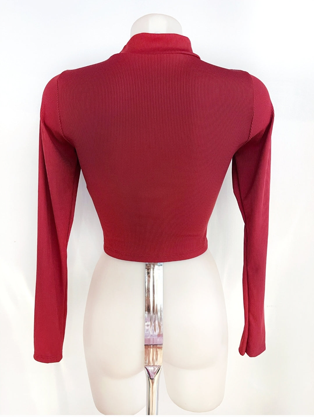 TOP CROPPED FRUNCIDO CENTRAL