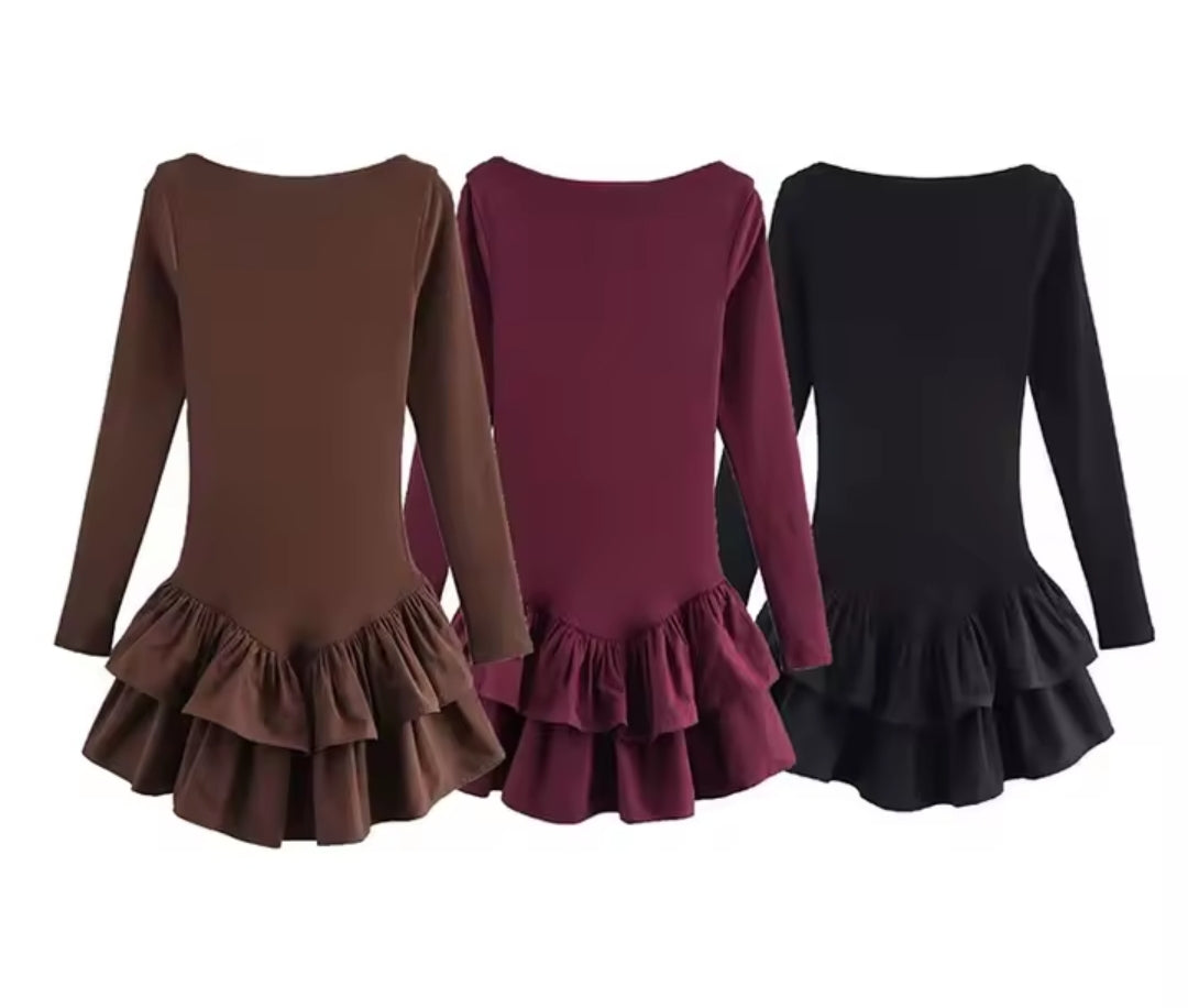 VESTIDO BASIC CON VOLANTES