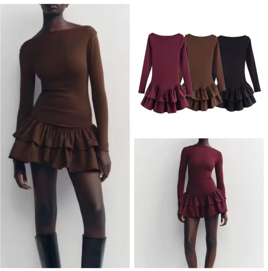 VESTIDO BASIC CON VOLANTES