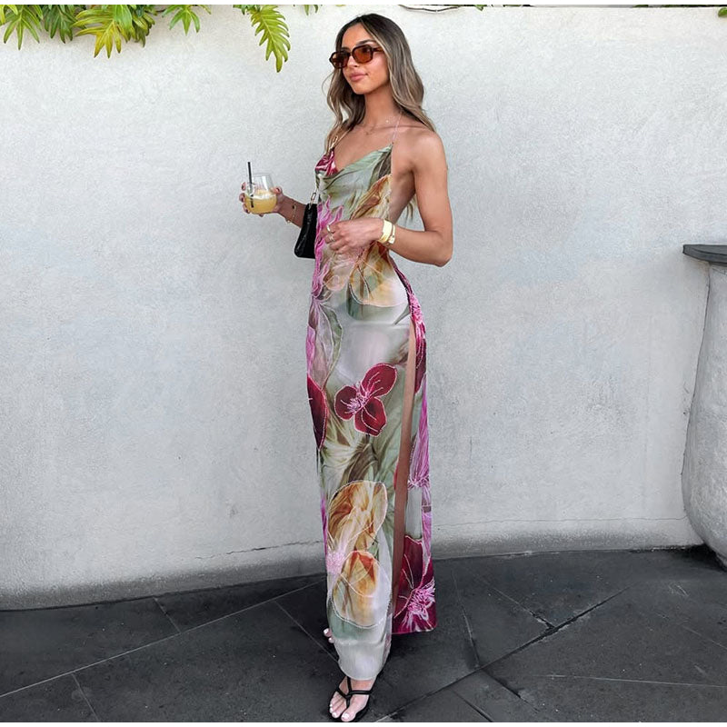 VESTIDO BORLAS CON ESPALDA DESCUBIERTA Y ABERTURA