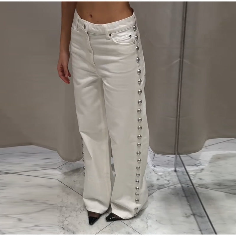 JEANS BLANCOS TACHUELAS
