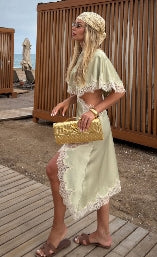 VESTIDO SATINADO DETALLE LENCERO