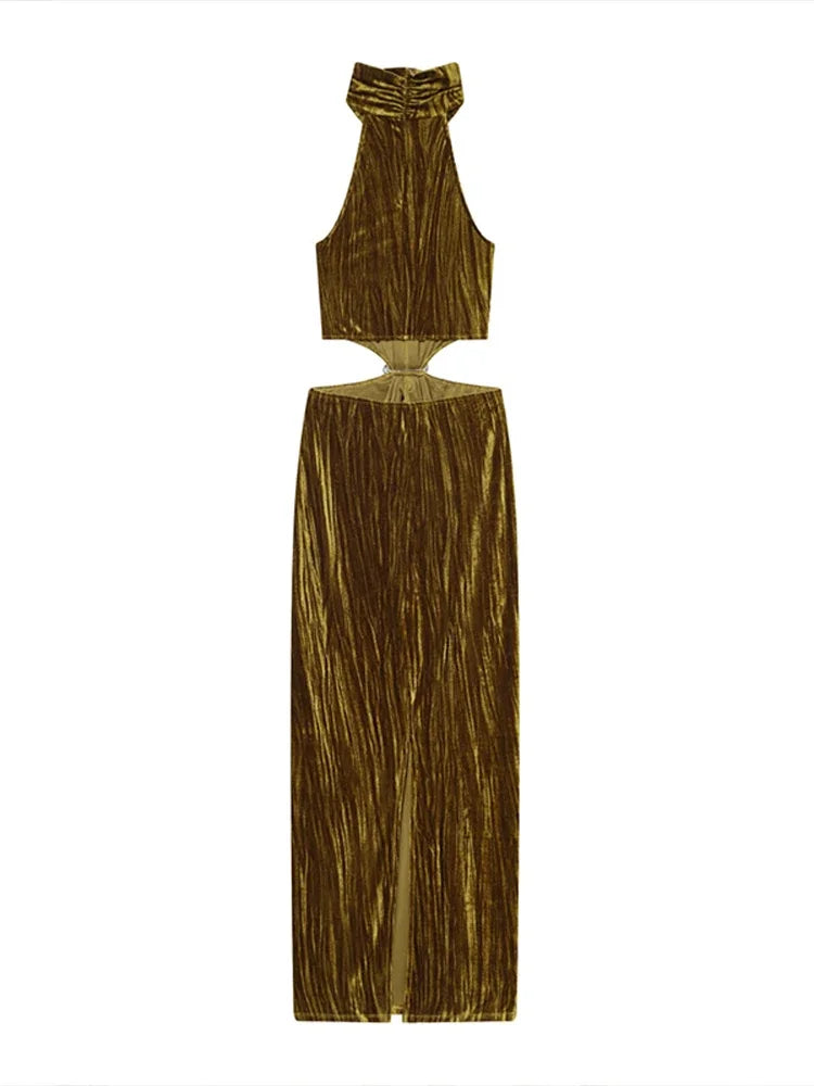 VESTIDO HALTER CON DETALLE DE JOYA