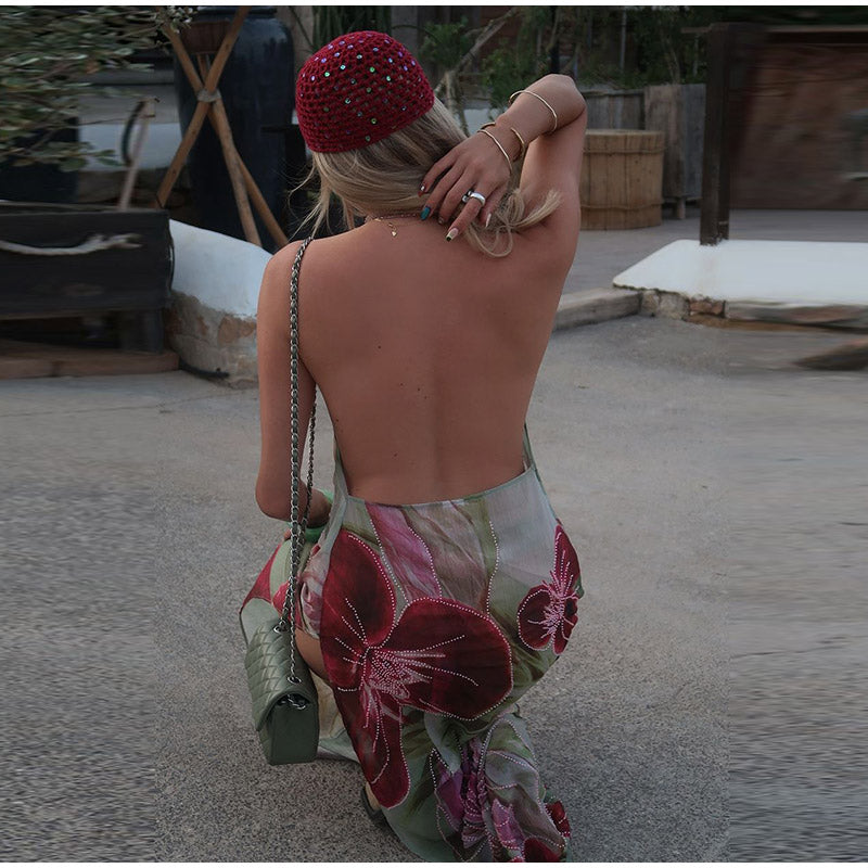 VESTIDO BORLAS CON ESPALDA DESCUBIERTA Y ABERTURA