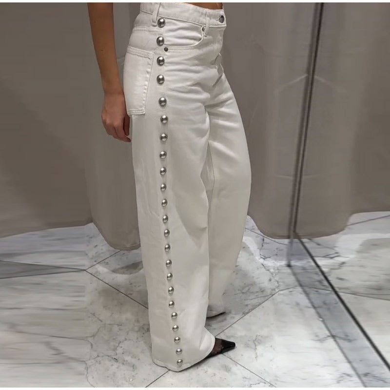 JEANS BLANCOS TACHUELAS