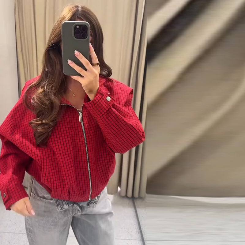 CHAQUETA CORTA CUADROS ROJA
