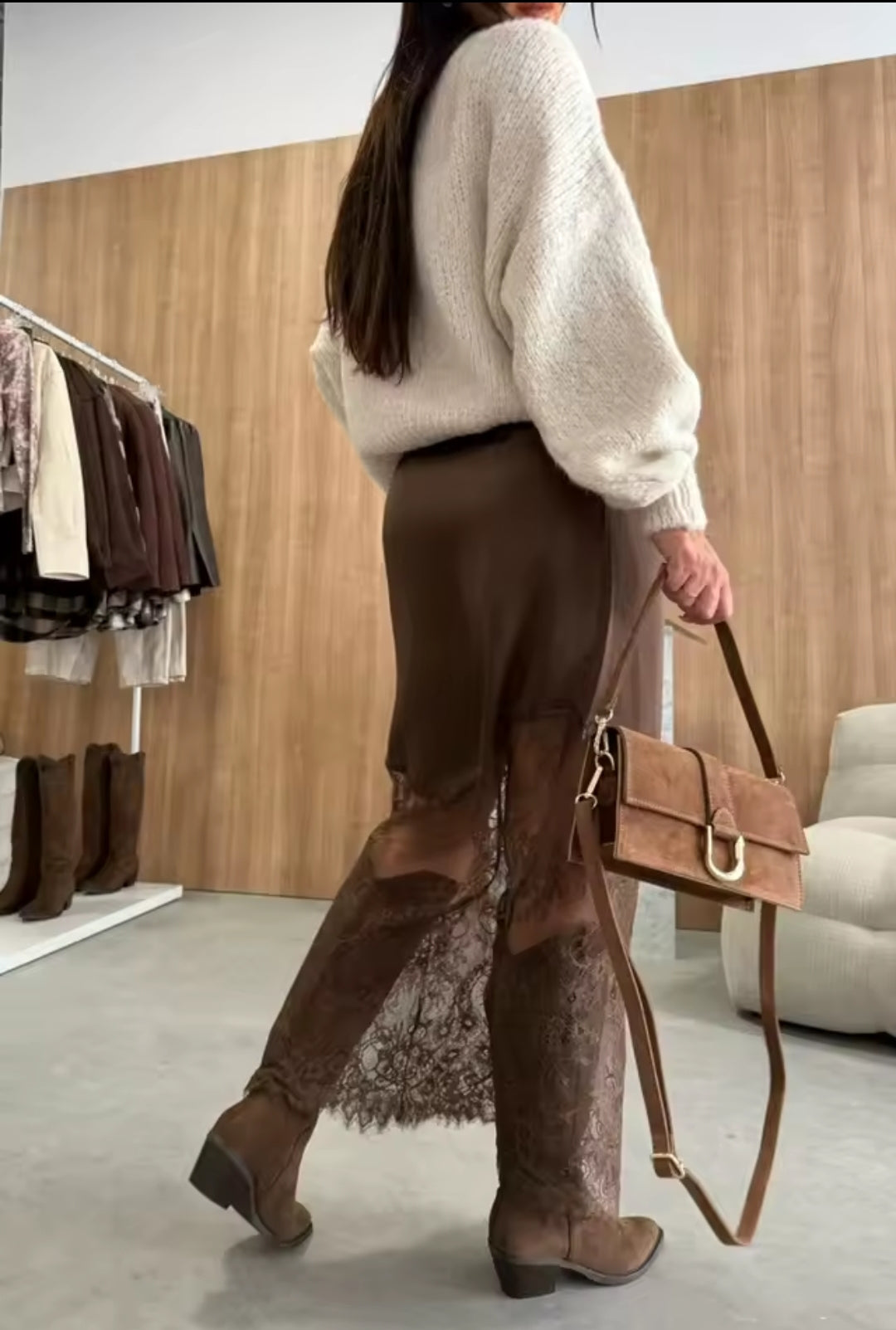 FALDA ENCAJE MARRÓN
