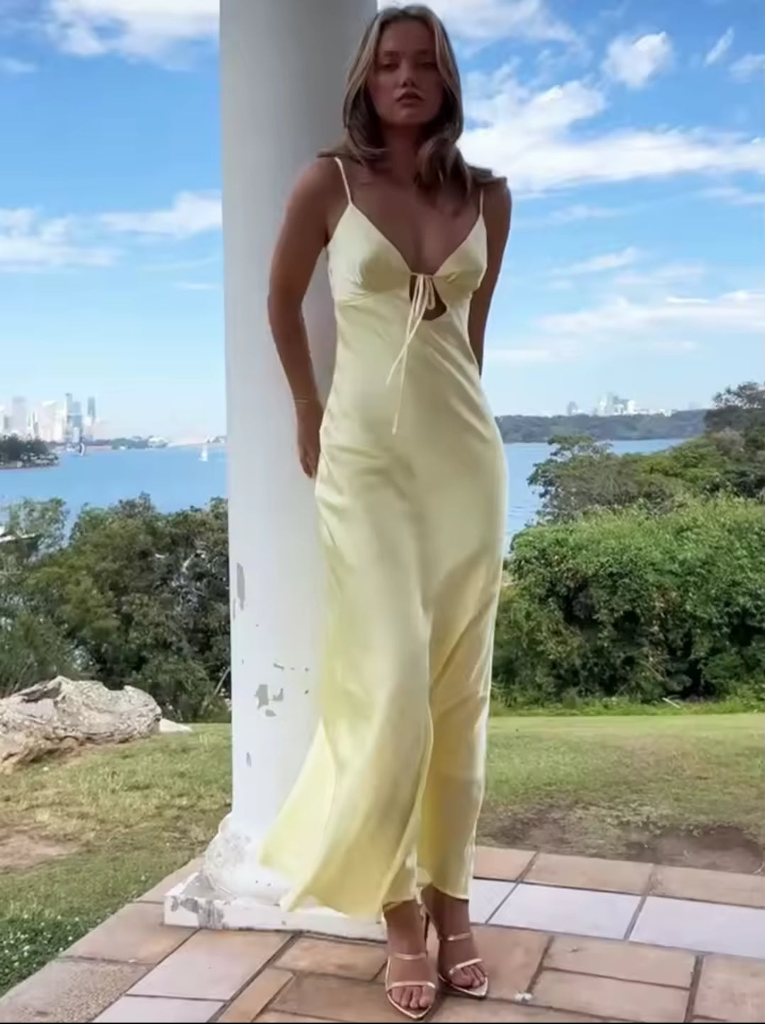 VESTIDO SATINADO LAZADA