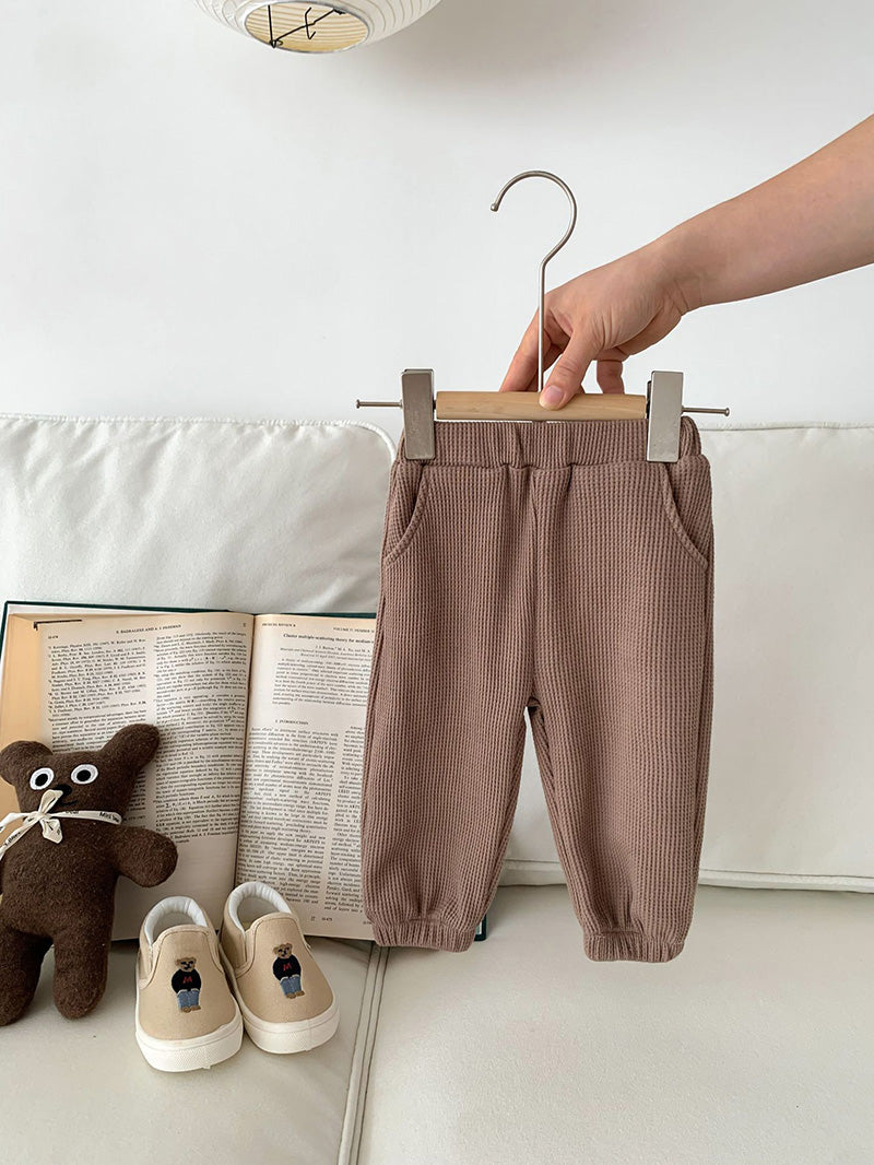 CONJUNTO CAMISETA Y PANTALÓN