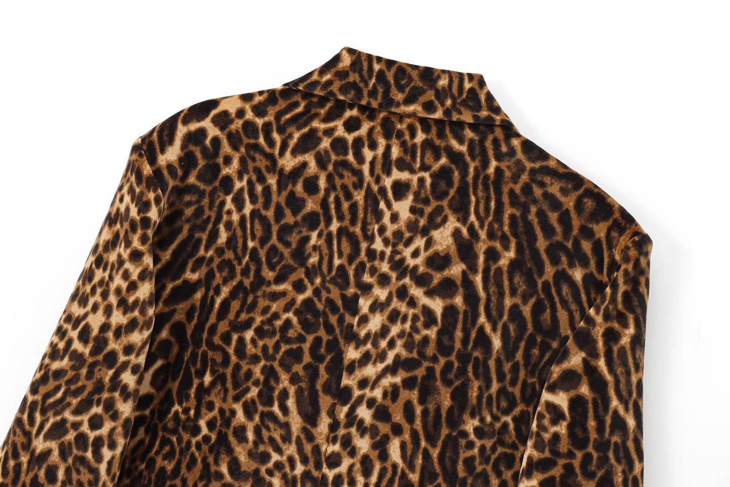 CHAQUETA CORTA ESTAMPADO LEOPARDO