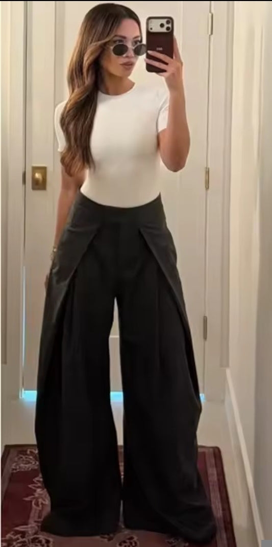 PANTALÓN PLIEGUES DELANTEROS