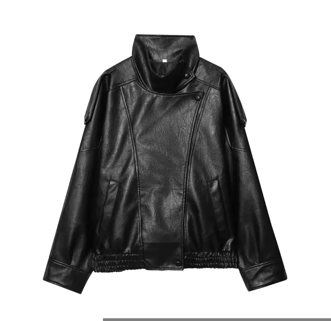 CHAQUETA POLIPIEL CON CUELLO
