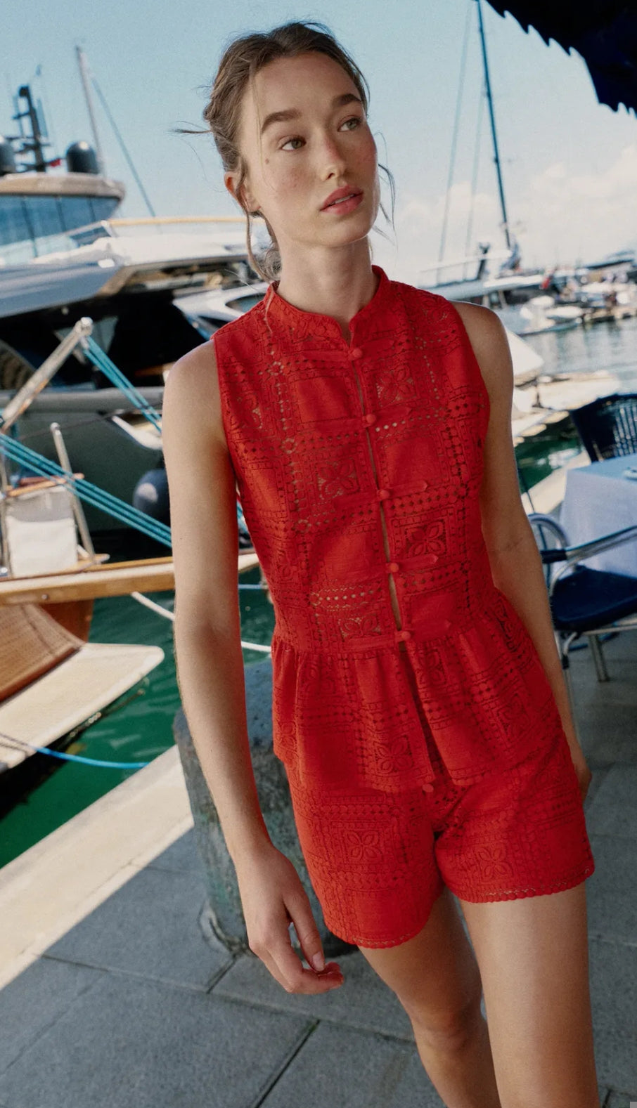 CONJUNTO ROJO BERMUDAS