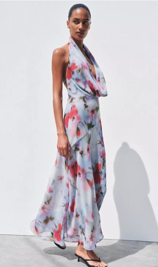 VESTIDO CUELLO HALTER CON ESPALDA ENTRELAZADA