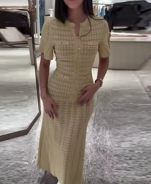 VESTIDO CALADO CON STRASS