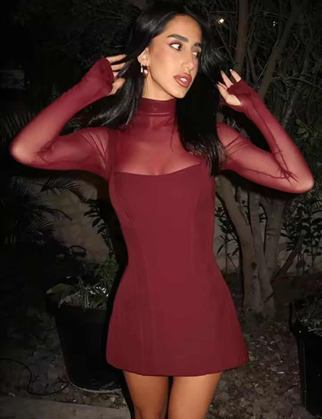 VESTIDO CORTO BURDEOS MANGAS TRANSPARENTES