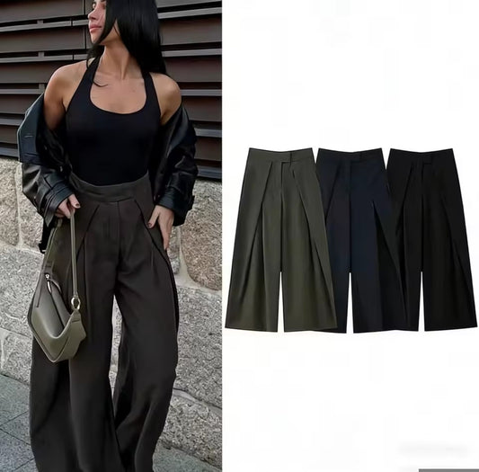 PANTALÓN PLIEGUES DELANTEROS