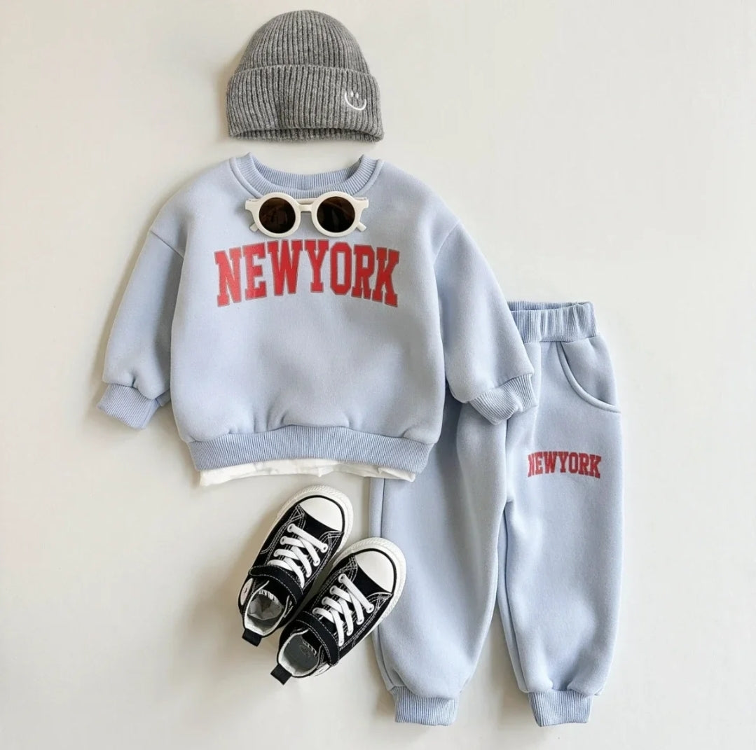 CONJUNTO DEPORTIVO NY (9 meses- 4 años)