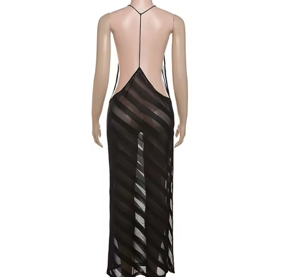 VESTIDO SEMITRANSPARENTE ESPALDA DESCUBIERTA