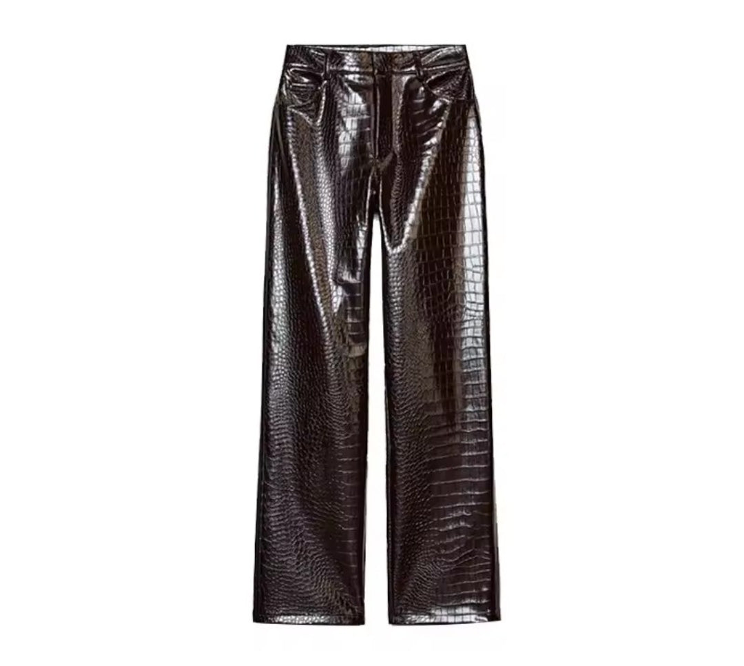 PANTALONES EFECTO PIEL