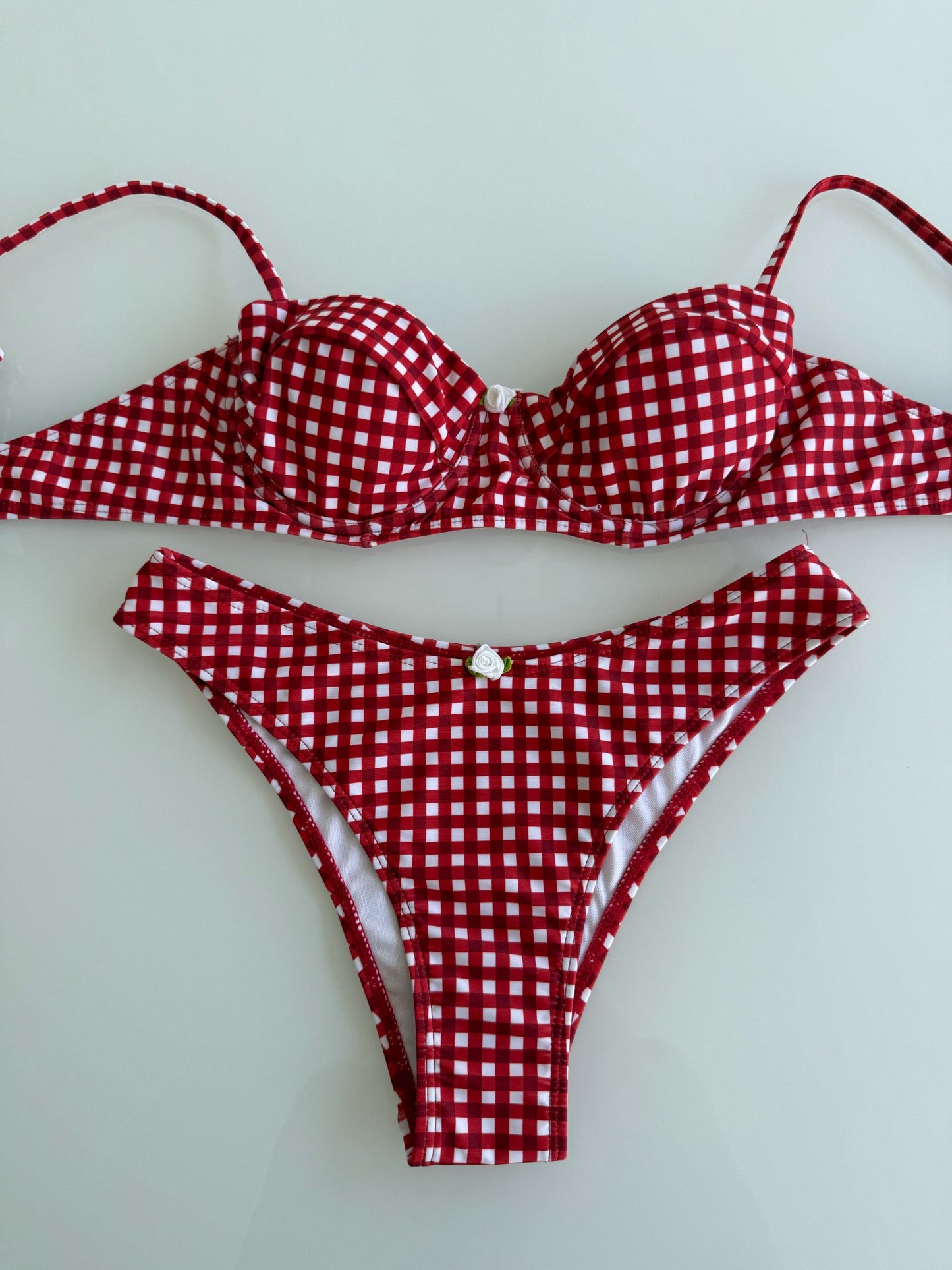 BIKINI CUADROS 3 PIEZAS