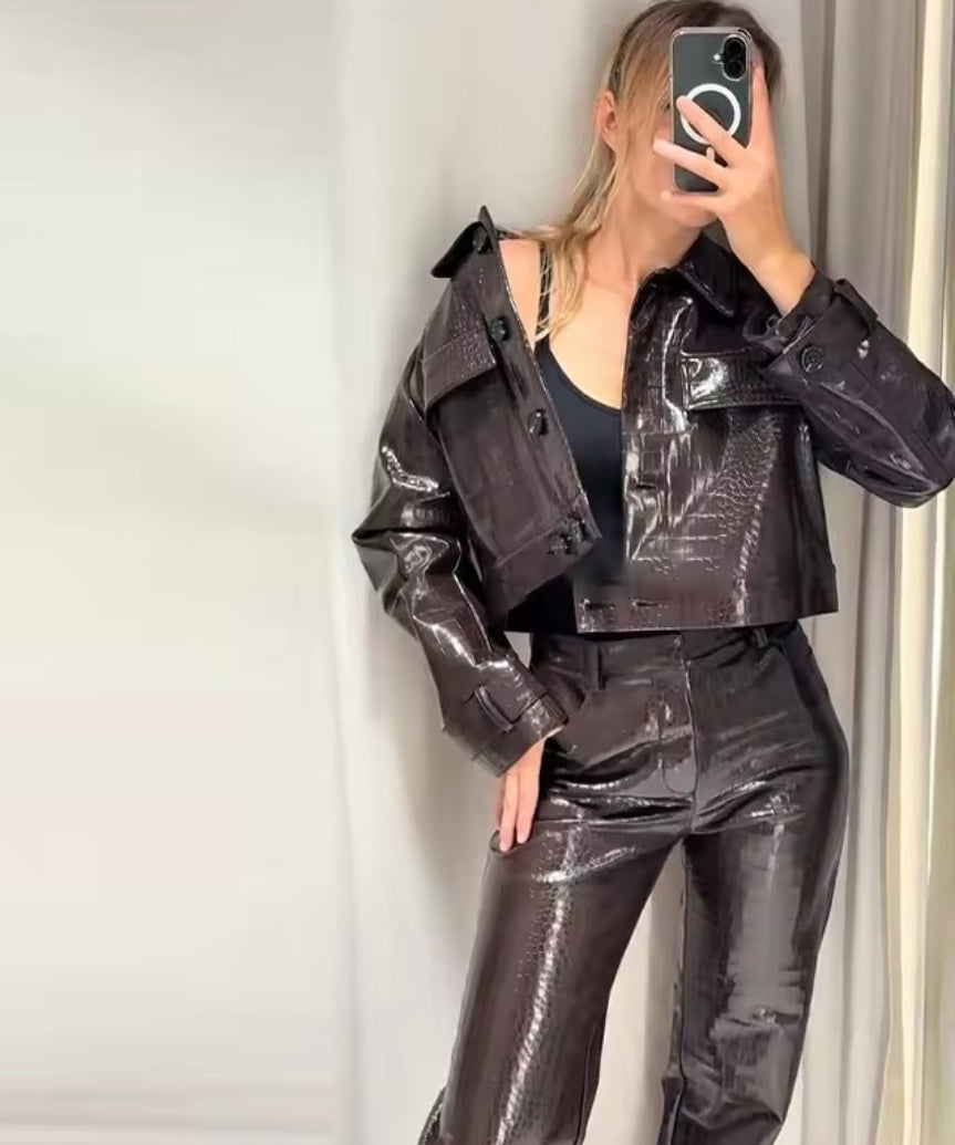 PANTALONES EFECTO PIEL