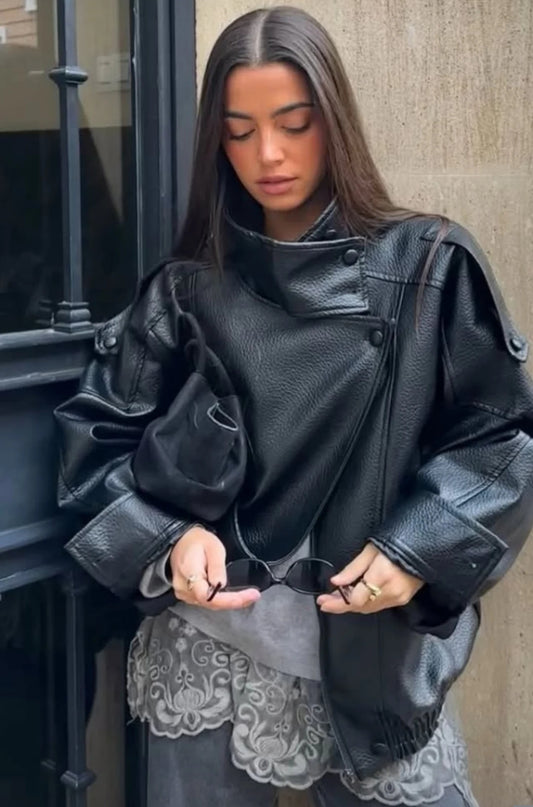 CHAQUETA POLIPIEL CON CUELLO