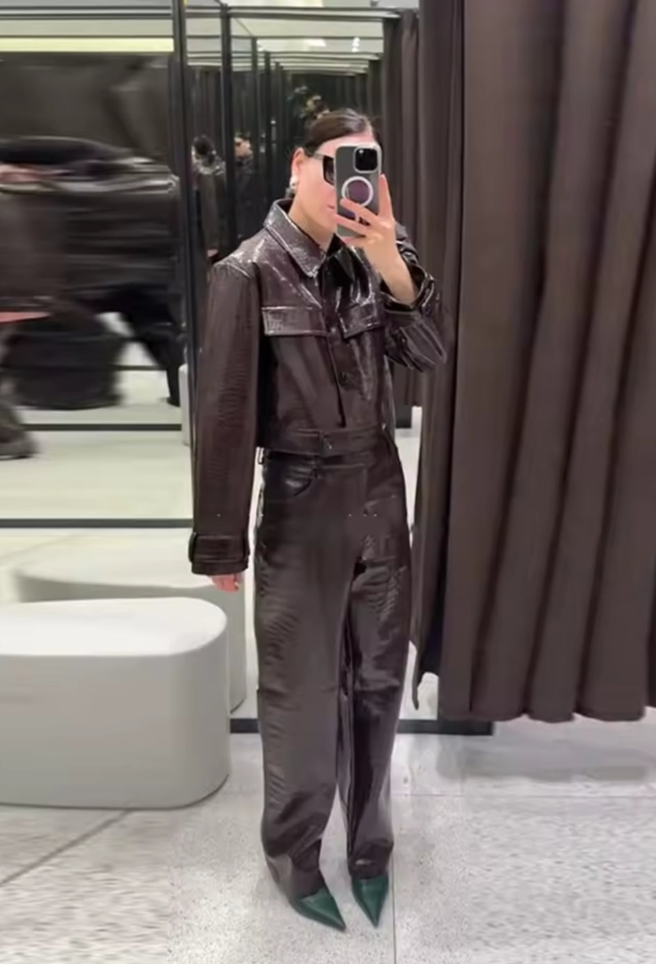 PANTALONES EFECTO PIEL