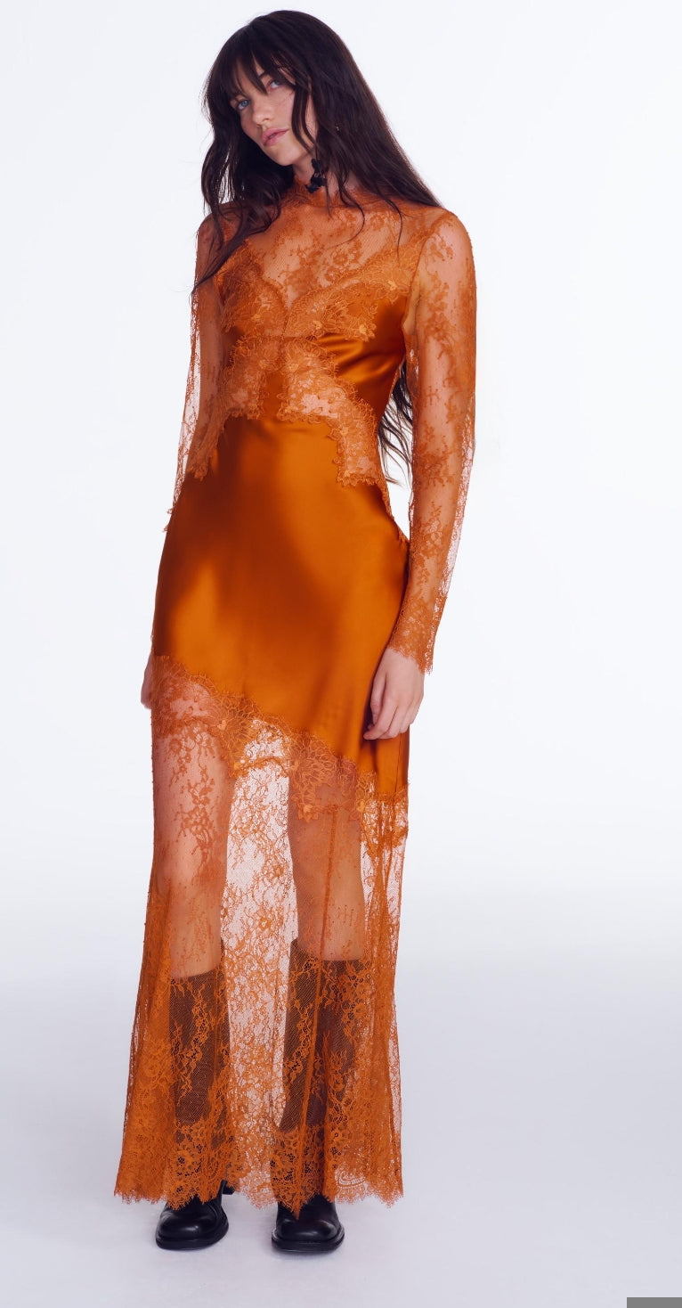 VESTIDO NARANJA LENCERO Y SATINADO