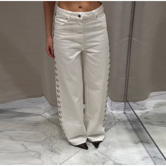 JEANS BLANCOS TACHUELAS