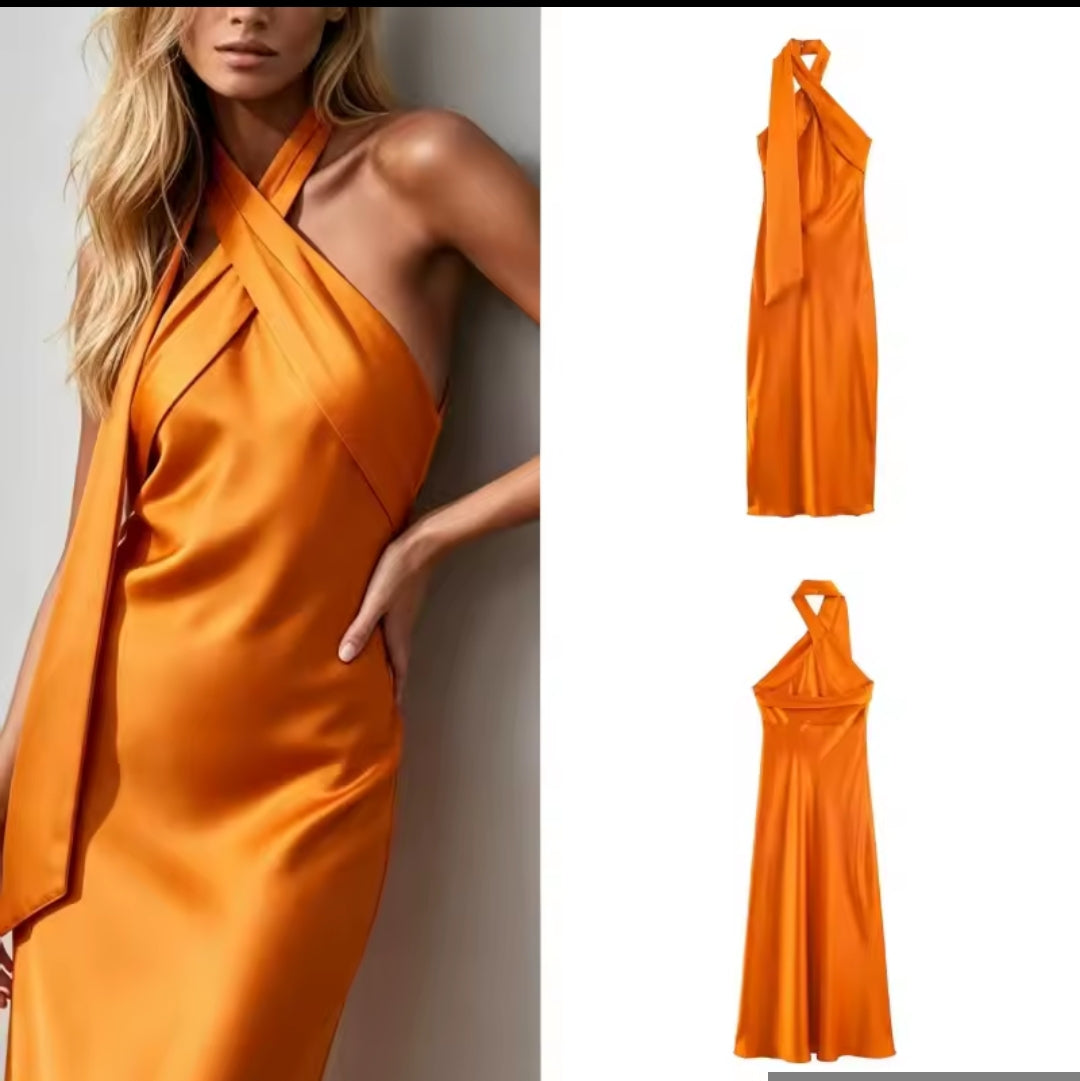VESTIDO NARANJA SATINADO